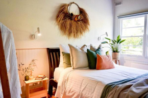 River Lea Cottage